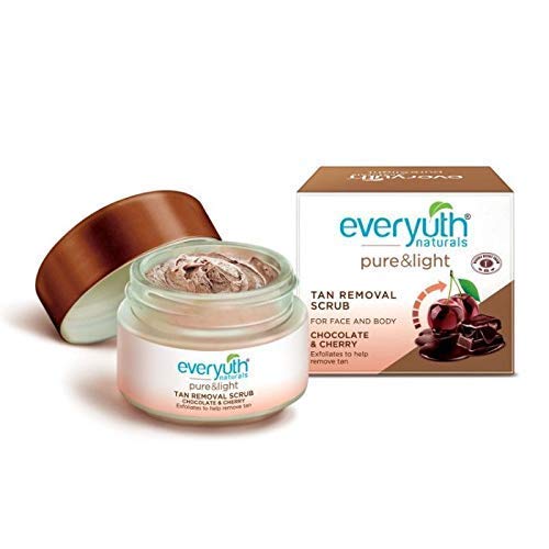 Everyuth Naturals Chocolate And Cherry Tan Removal Scrub