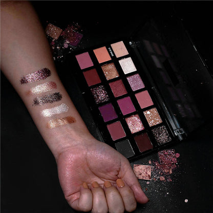Flicka Game Of Colors Eyeshadow Palette - On First Thought